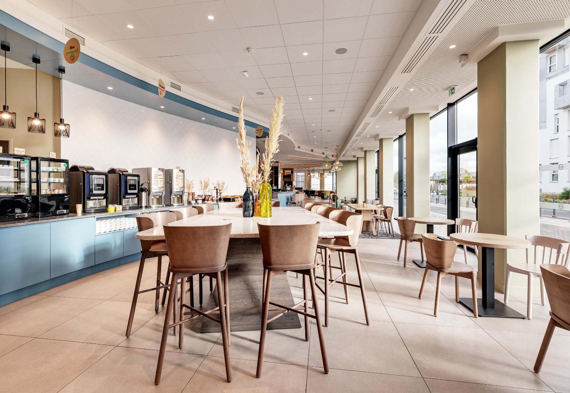 Hotel Lillenium Eurasanté 3*